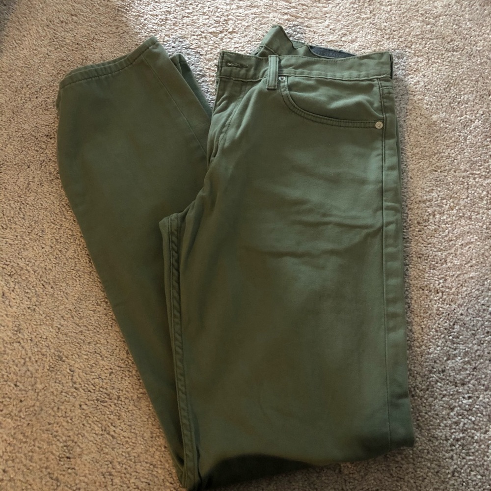 Men’s Levi pants